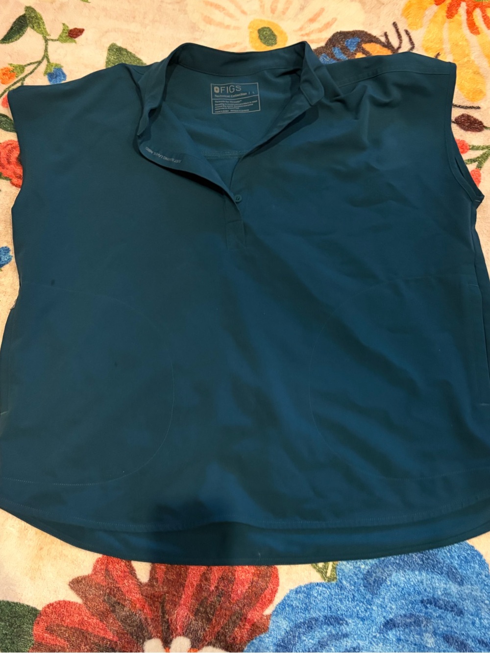 FIGS CARIBBEAN BLUE RAFAELA OVERSIZED SCRUB TOP